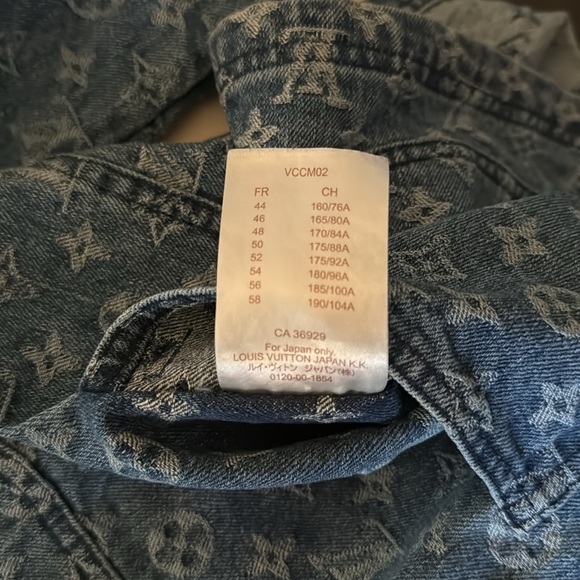 Louis Vuitton Supreme Mens Monogram Barn Chore Jean Jacket 50 US XL Blue Denim - Picture 6 of 6